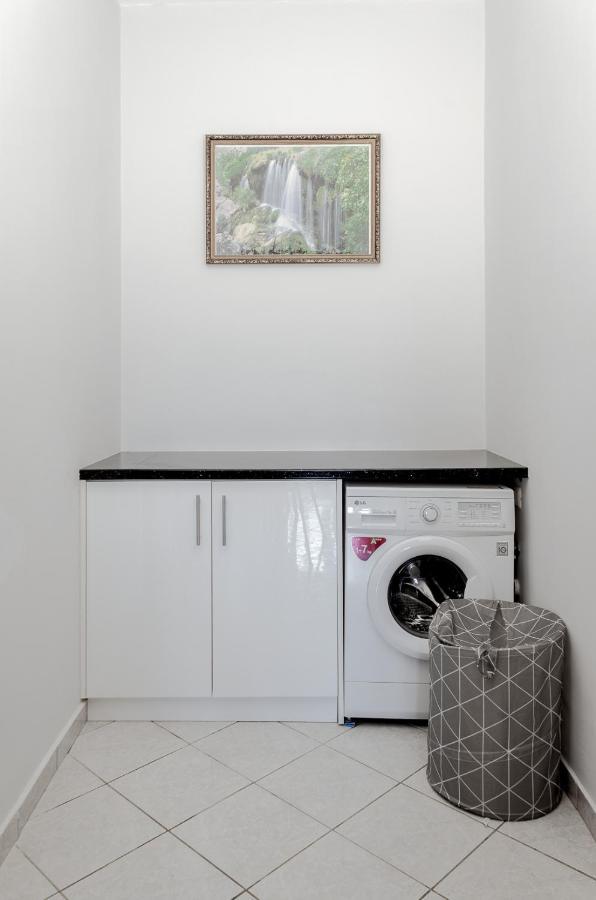 Vila Palma Berat Extérieur photo